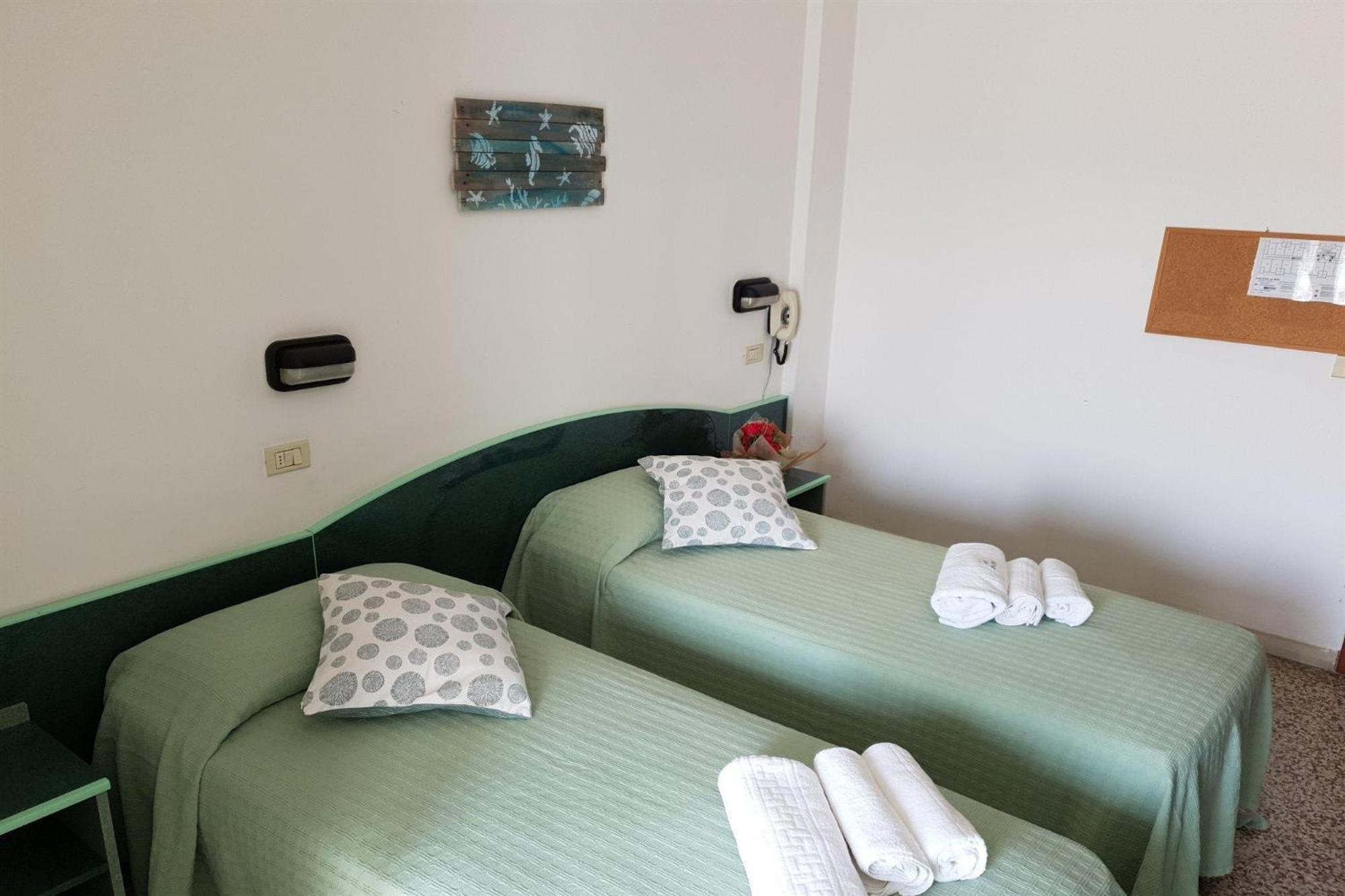 Hotel Concordia Palace Rimini Kültér fotó